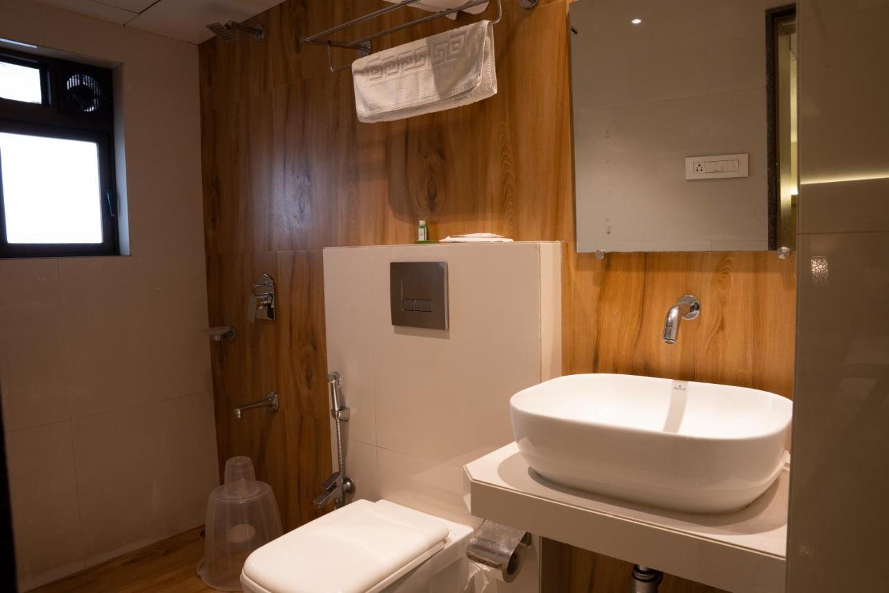 Gold Crest Business Hotel Navi Mumbai Luaran gambar