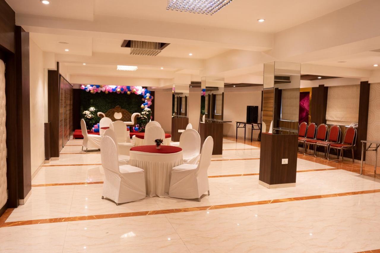 Gold Crest Business Hotel Navi Mumbai Luaran gambar