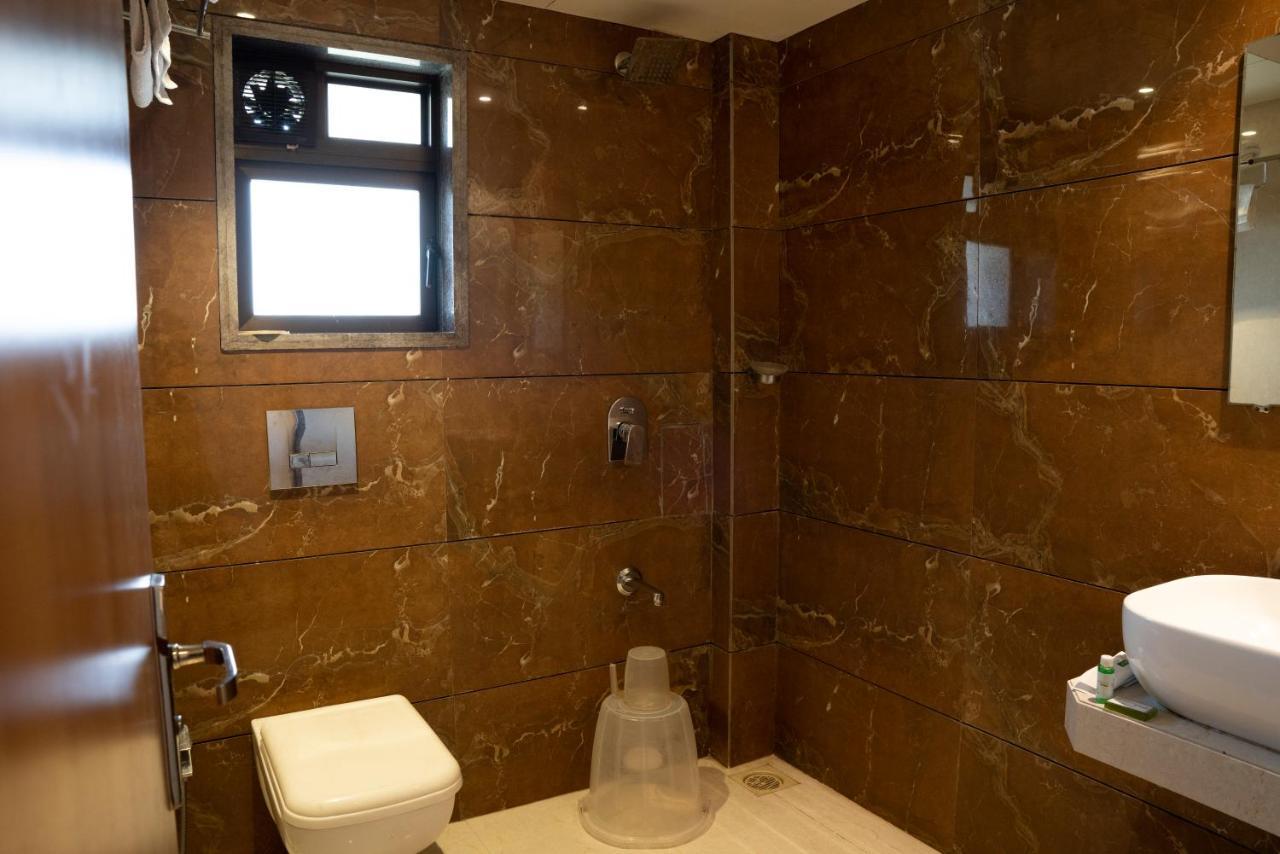 Gold Crest Business Hotel Navi Mumbai Luaran gambar