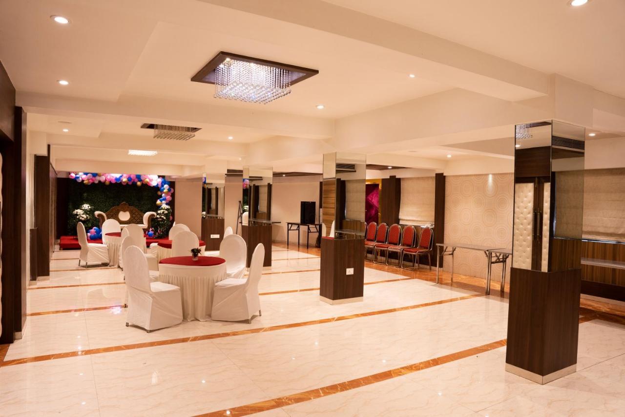 Gold Crest Business Hotel Navi Mumbai Luaran gambar